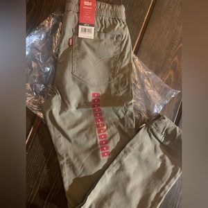 Levi’s jogger pants  boys size 8
